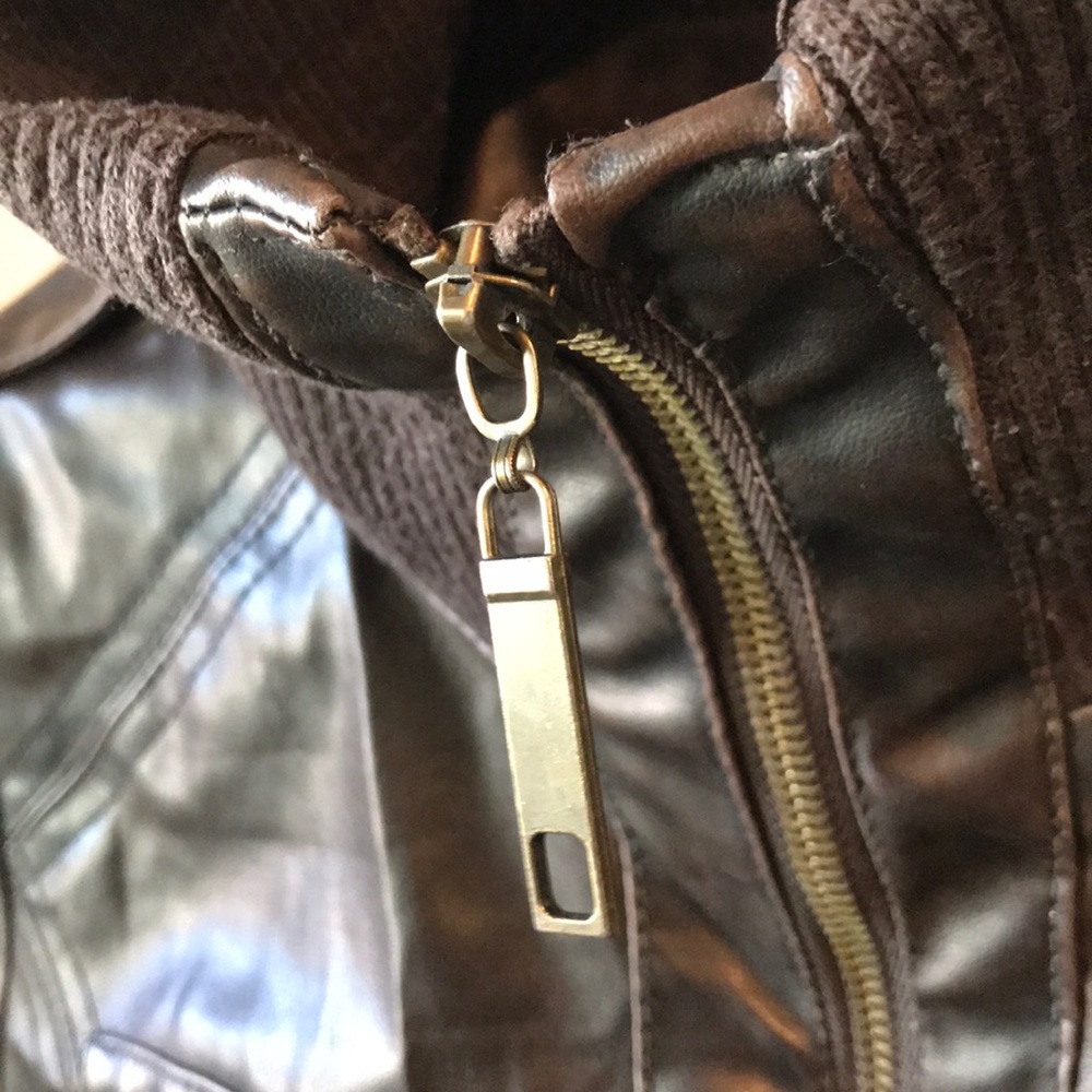 Bomber Jacket - Picture 3 of 6
